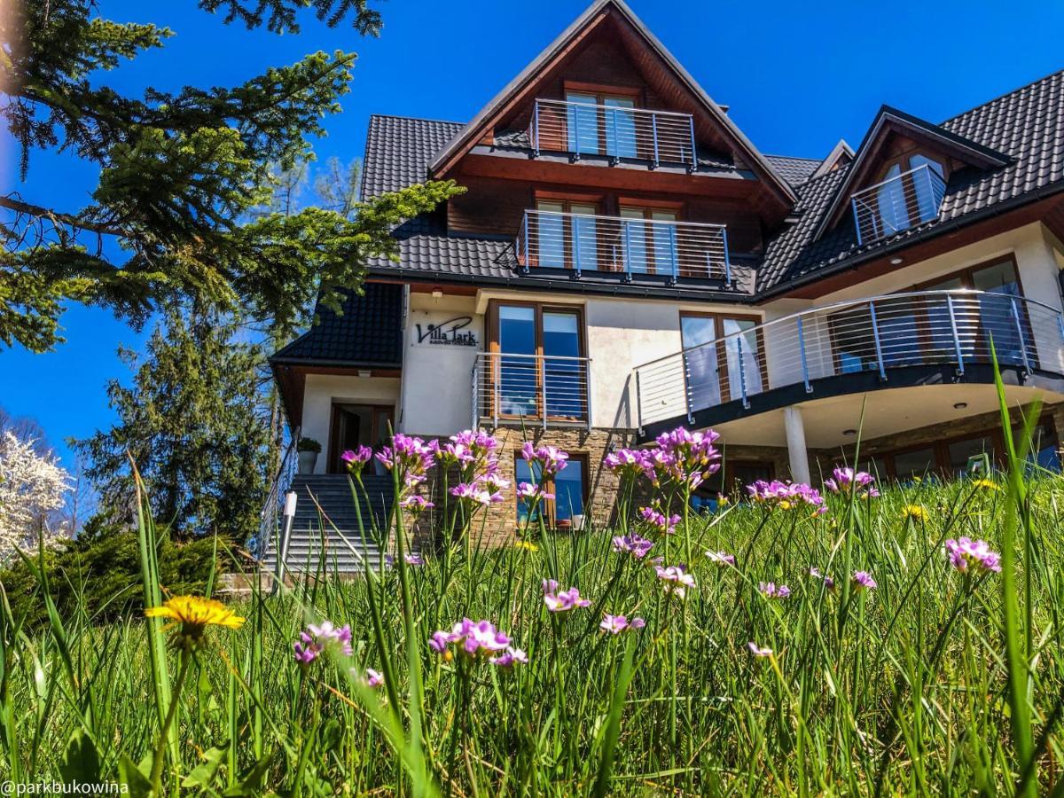 Villa Park Буковина Татжанска Екстериор снимка